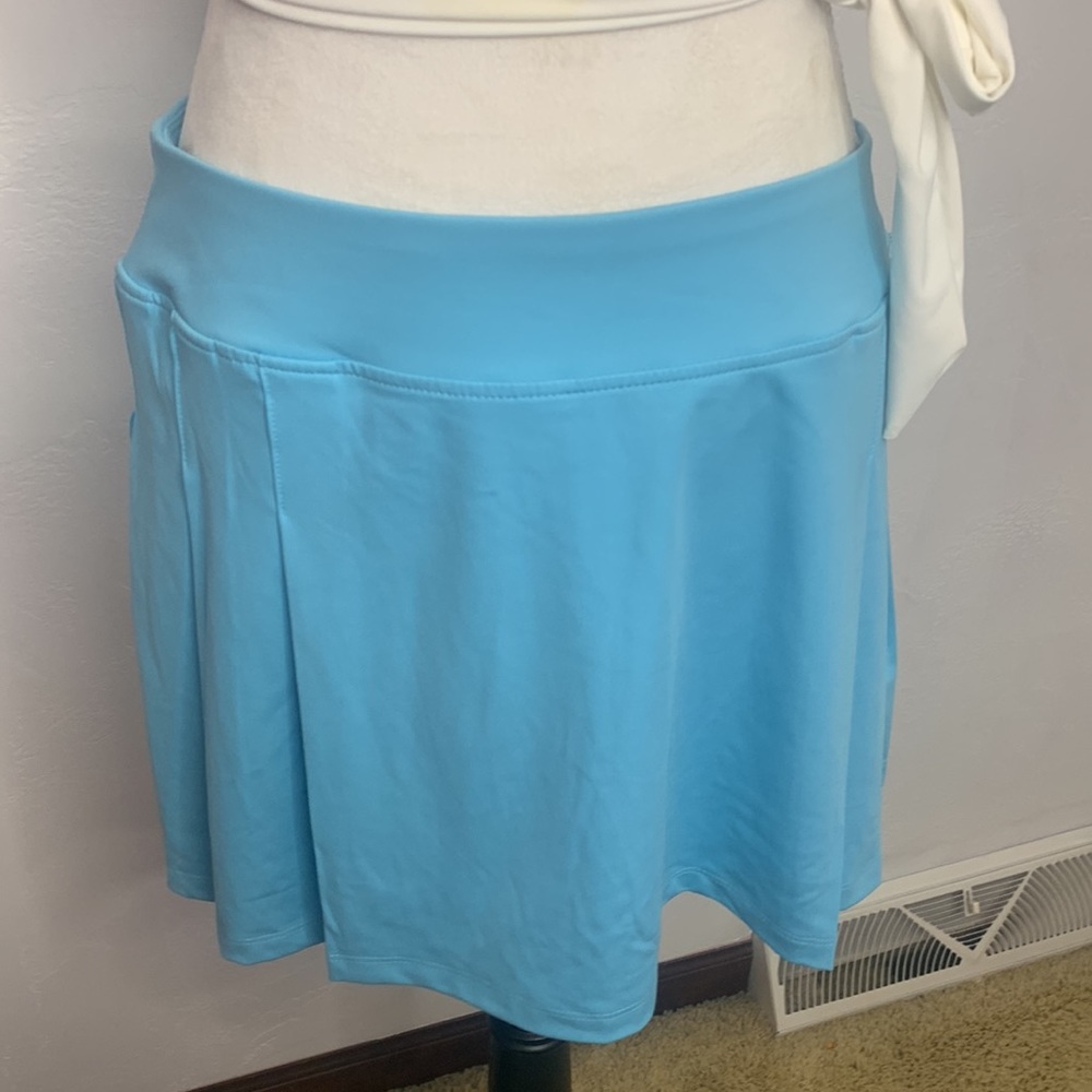Tommy Bahama Turquoise Golf Skirt NWT Large - Picture 2 of 7